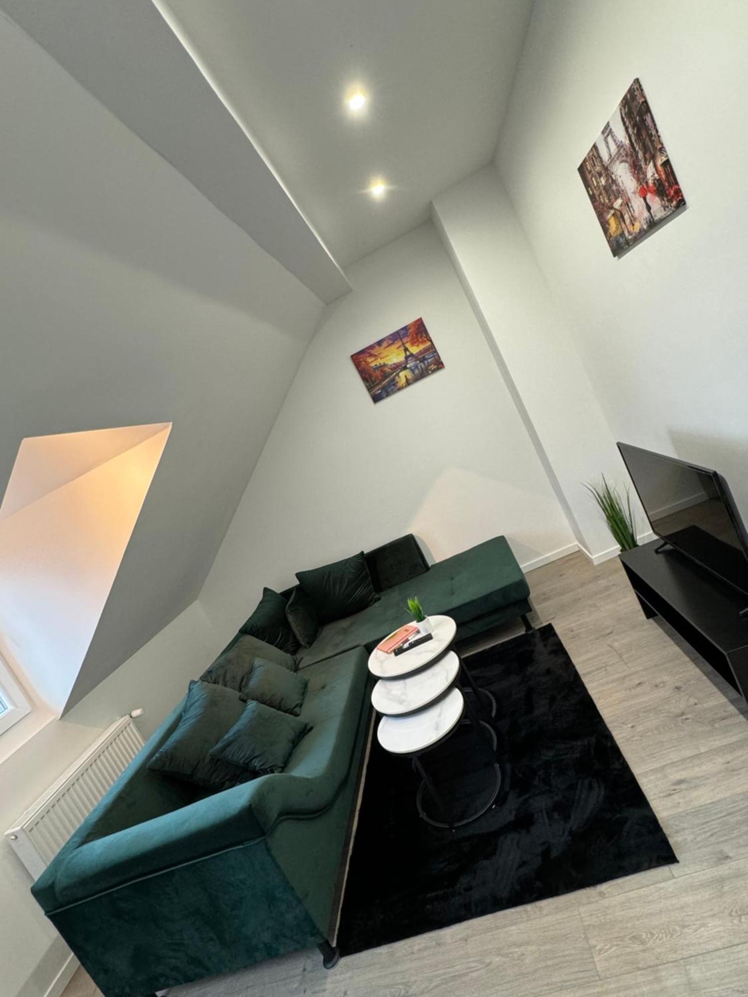 Paris By D&J Apartment'S Altenessen Nord Exterior photo